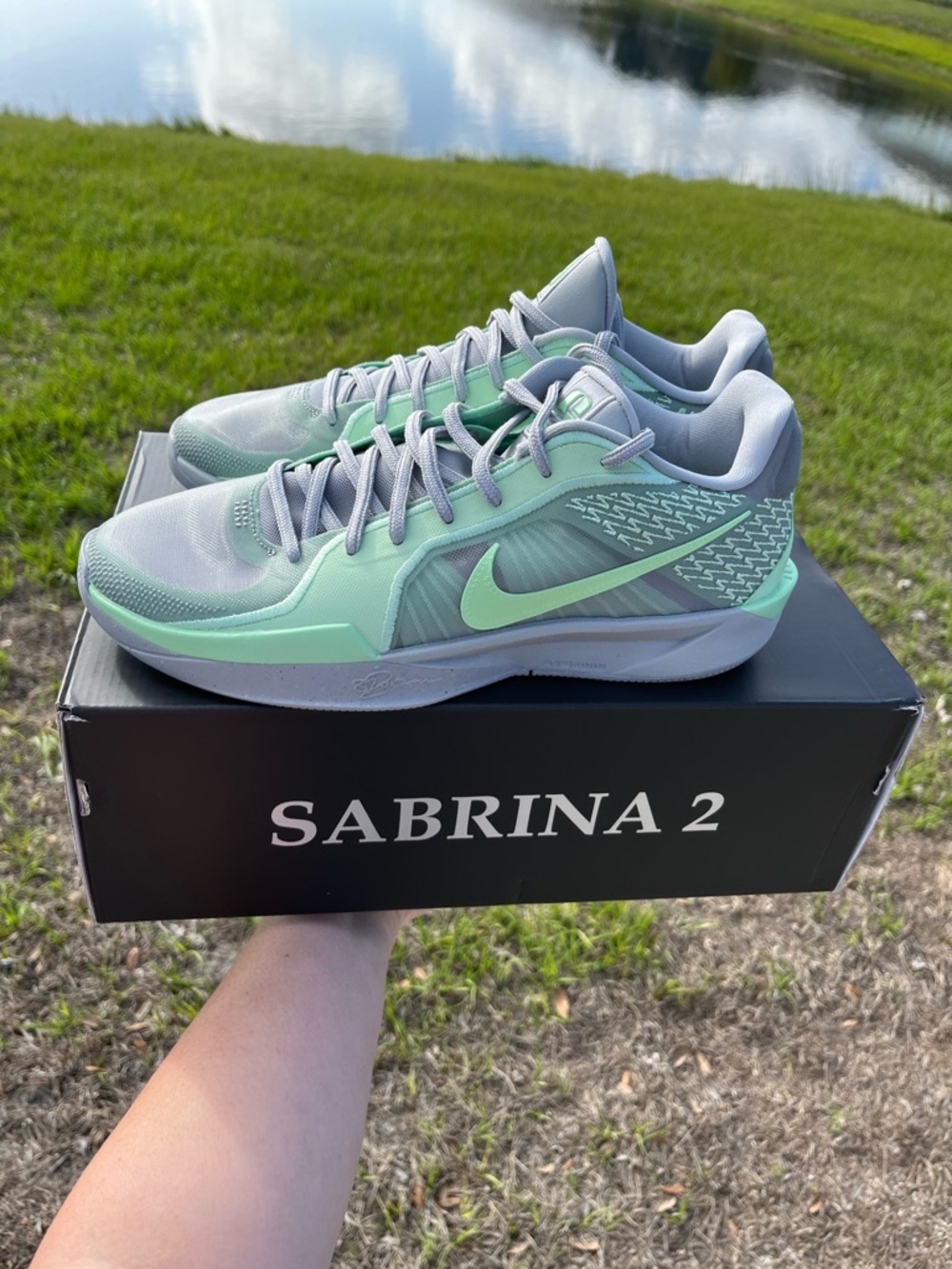 New In Box Nike Sabrina Ionescu LowTop Sneakers in Green & Gray Womans Size 10.5 - Picture 4 of 13